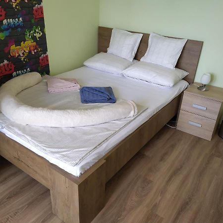Legyel A Vendegunk :) Apartment Debrecen Luaran gambar
